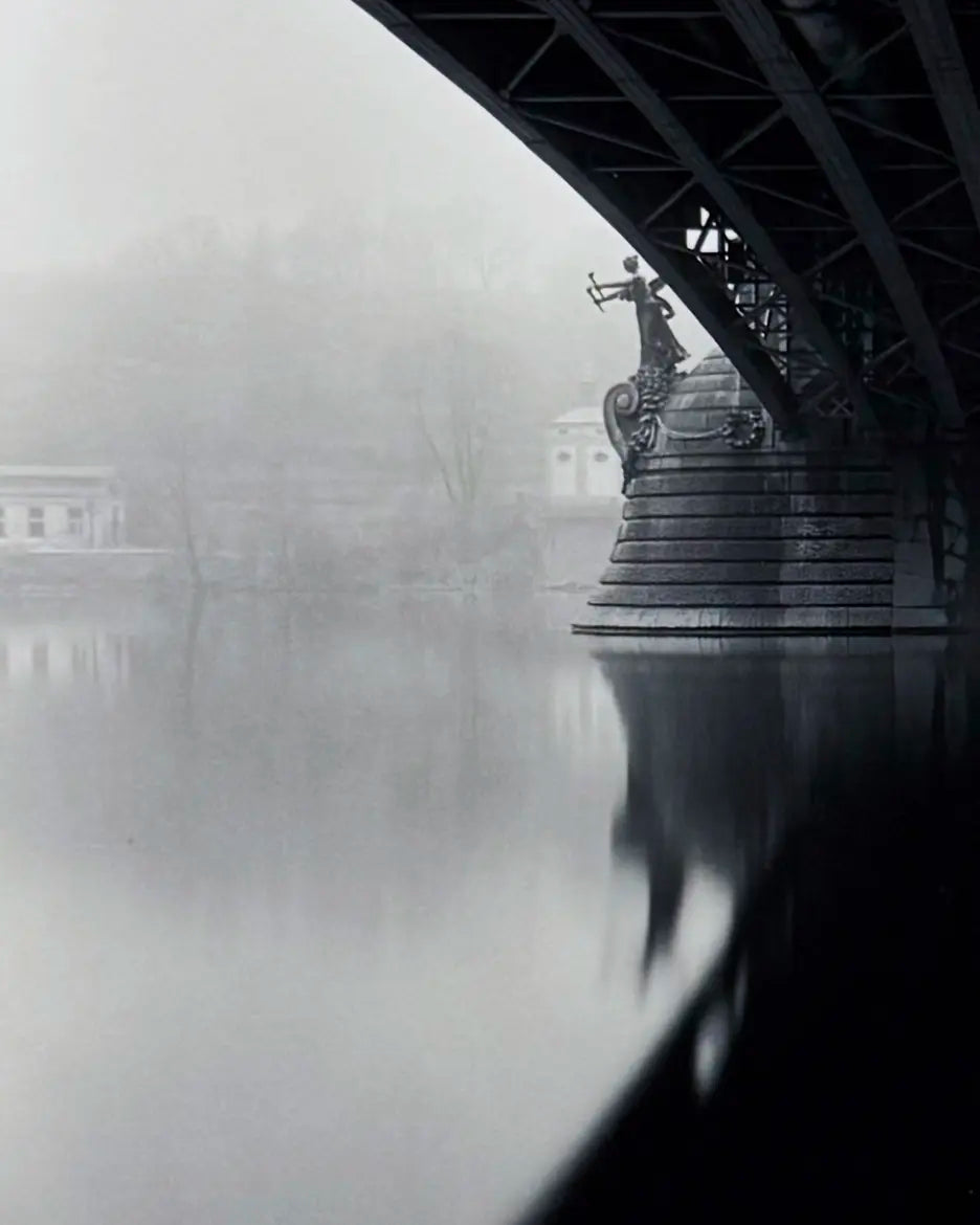 18906, Michael Kenna, Czech Bridge, Prague, Czech Republic, 1996, printed 1997