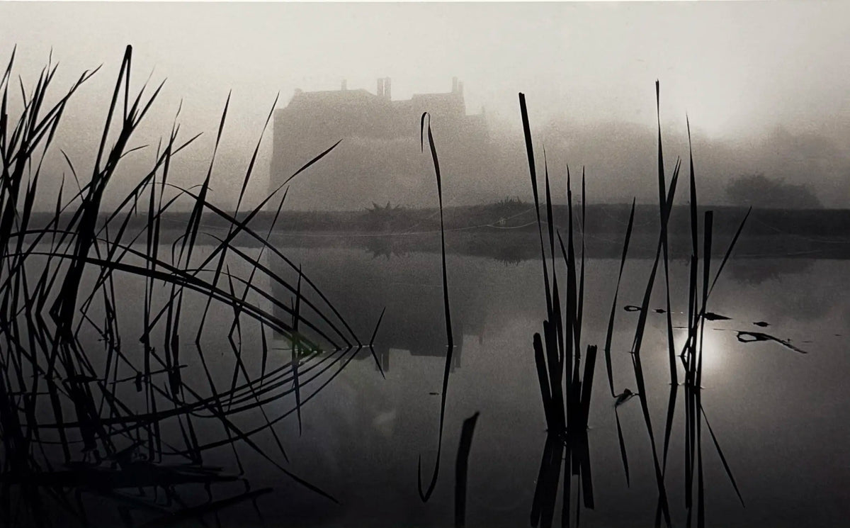 18899, Michael Kenna, Broughton Castle, Oxfordshire, England, 1977, printed 1990