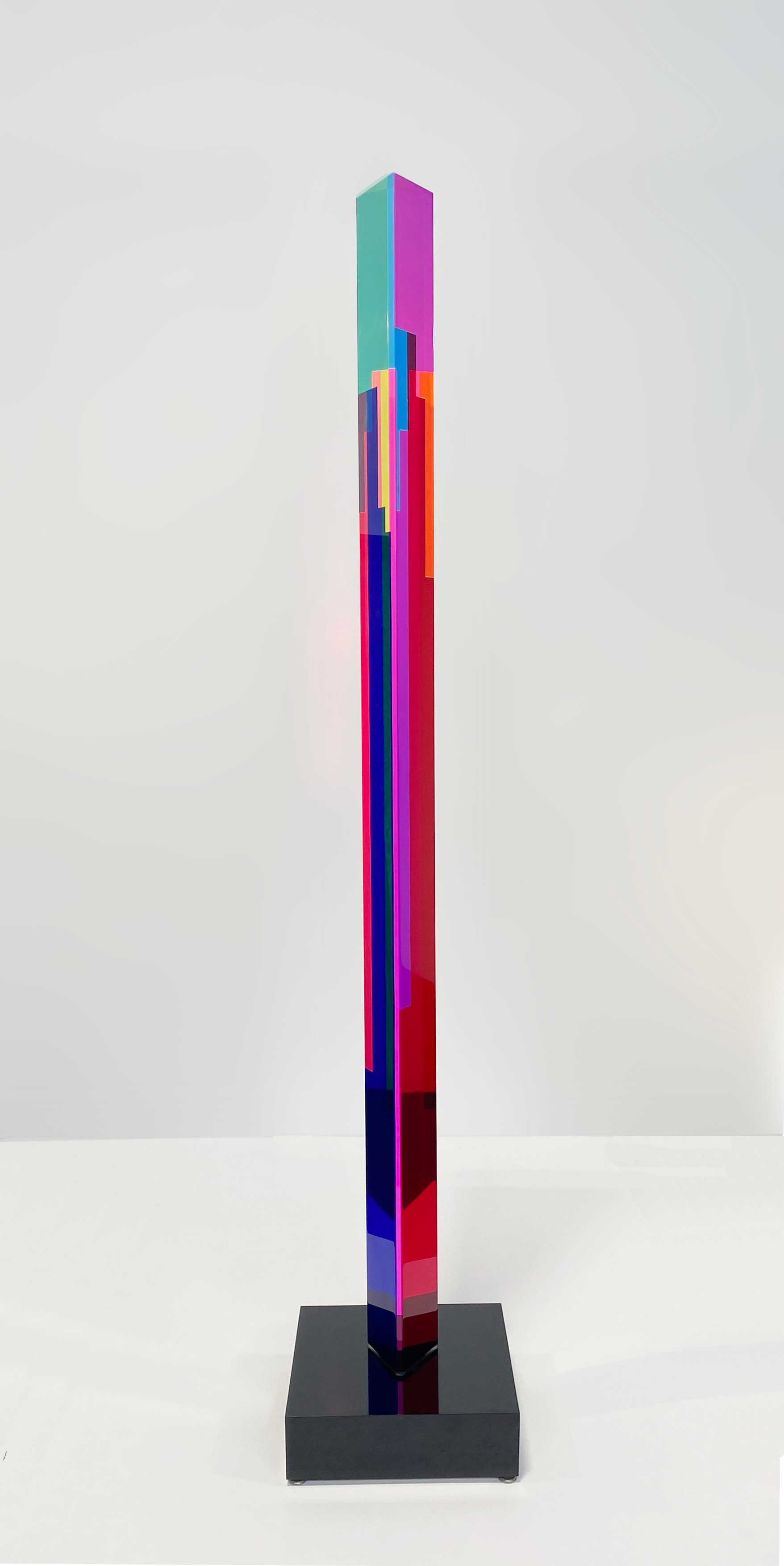 18446, Vasa Velizar Mihich, Tall Column #H 563, 1997