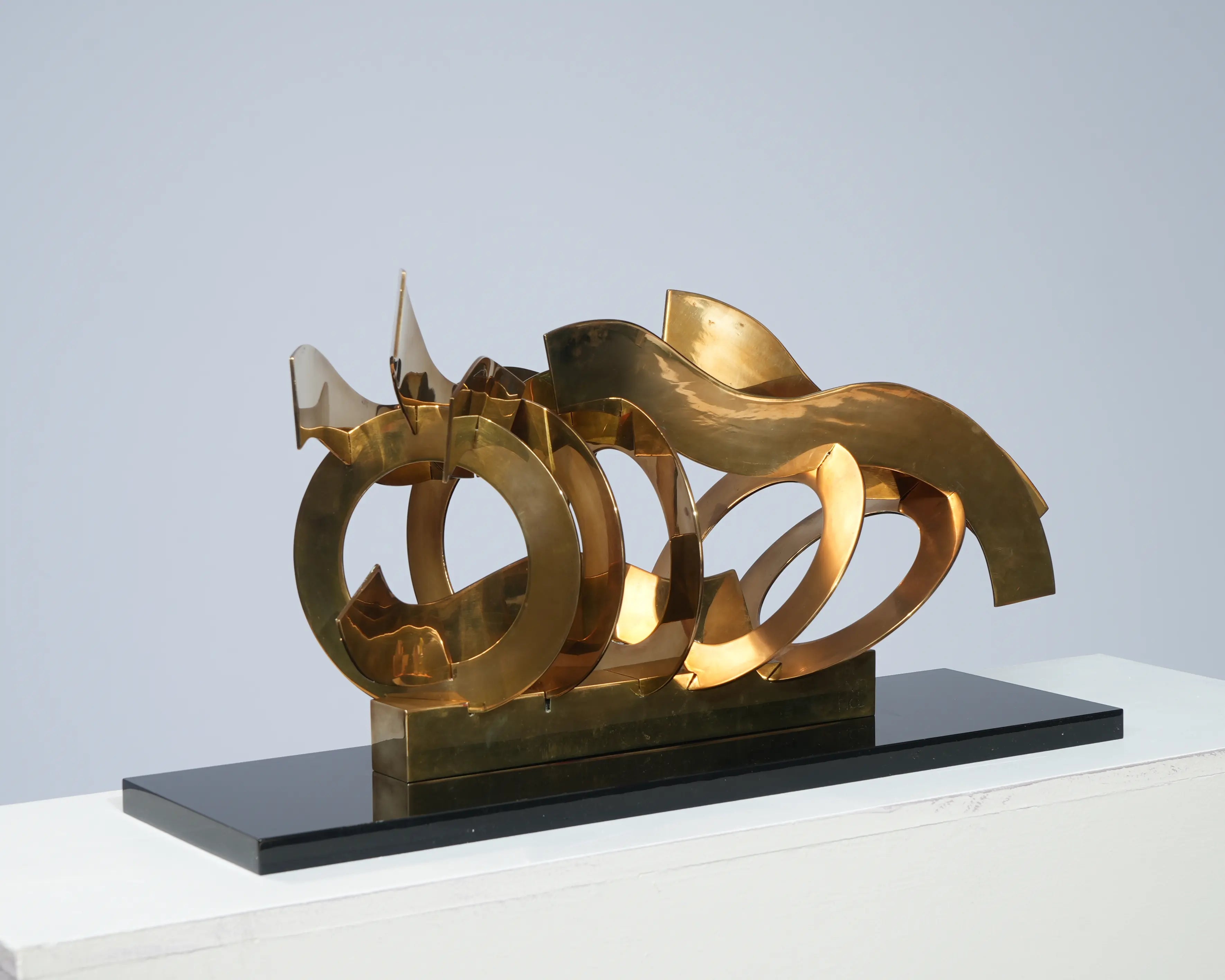 18816, Hans Van de Bovenkamp, Circles and Waves, c. 1990