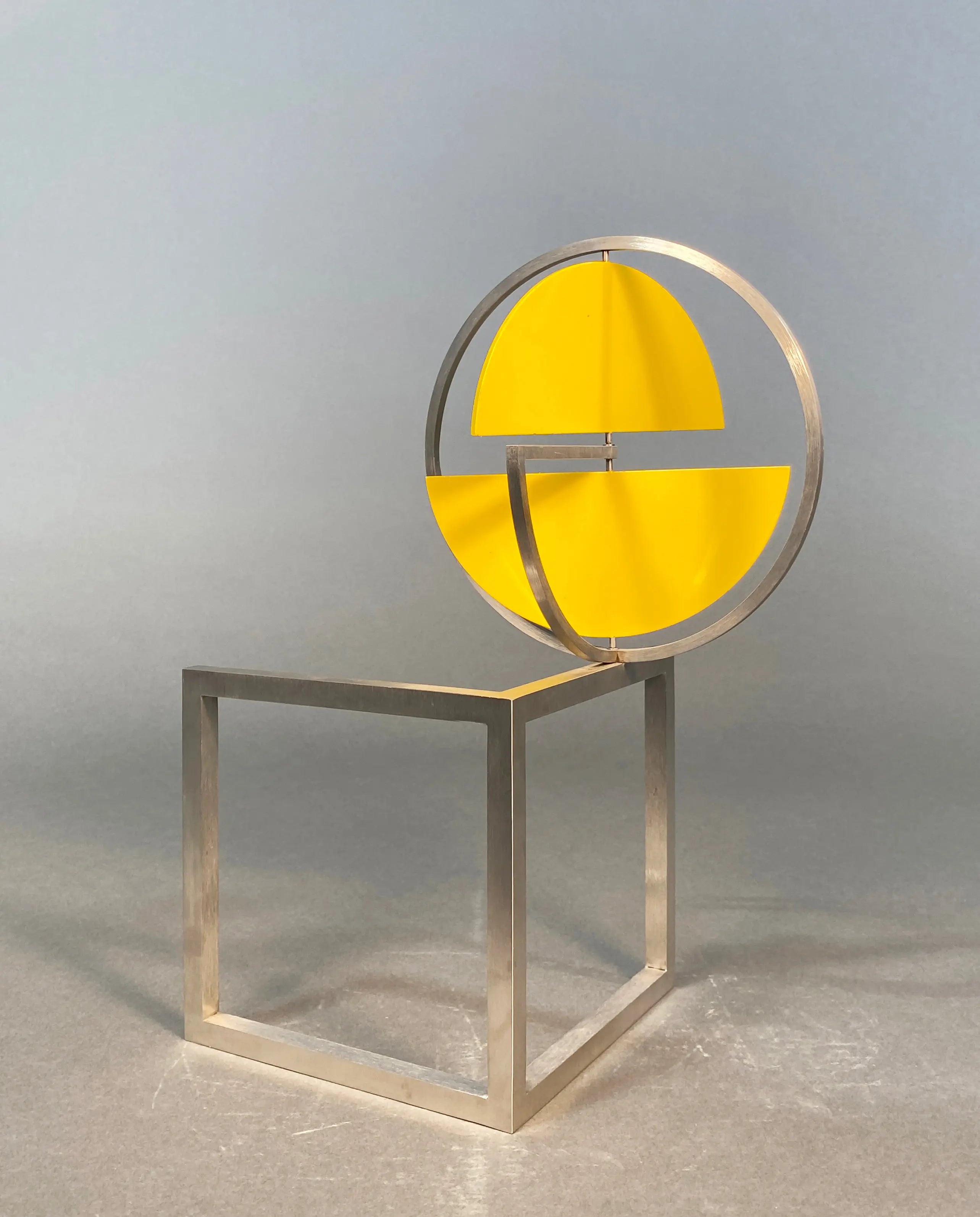 14122, Roger Phillips, Split Disc on Two Squares, 2013