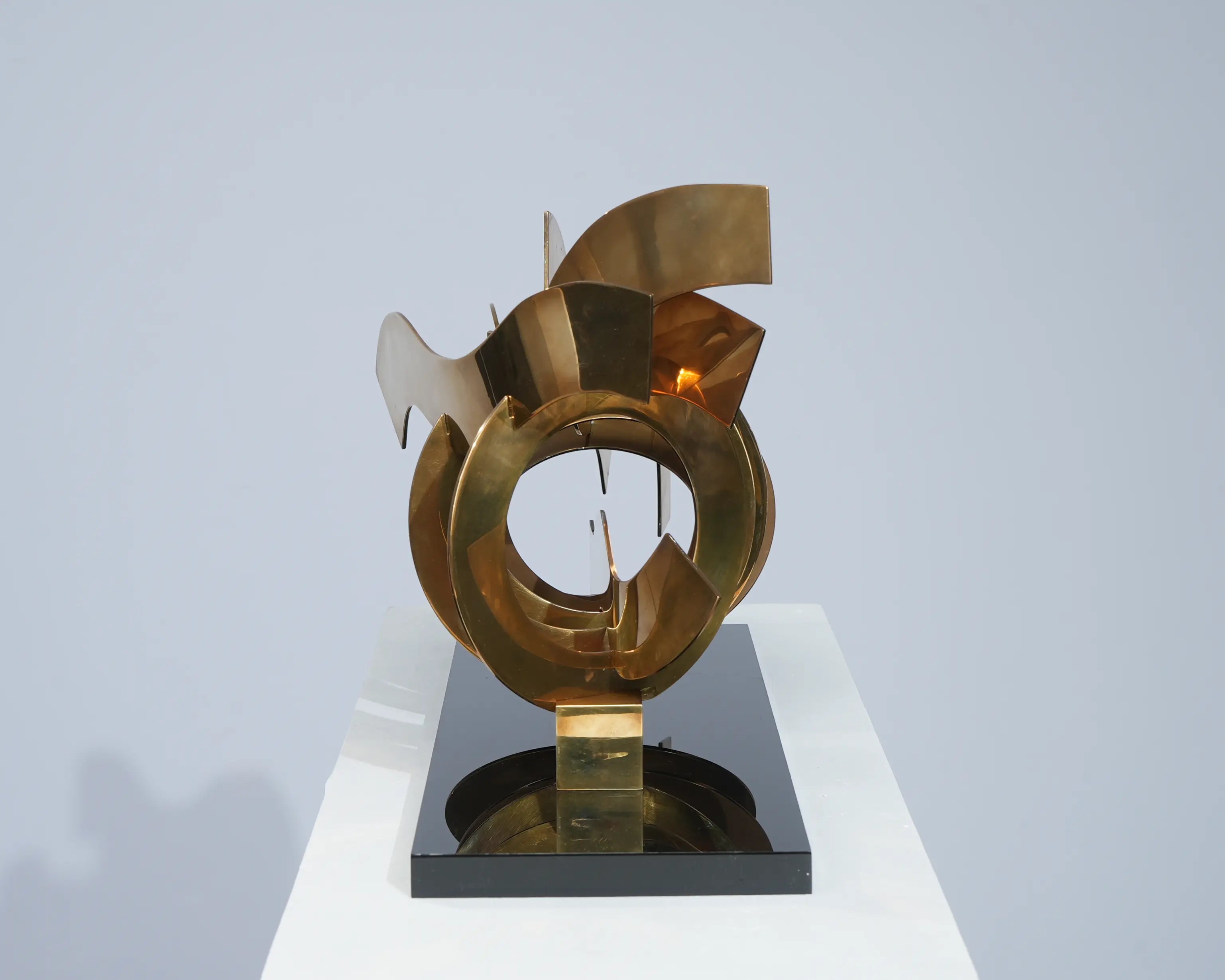 18816, Hans Van de Bovenkamp, Circles and Waves, c. 1990