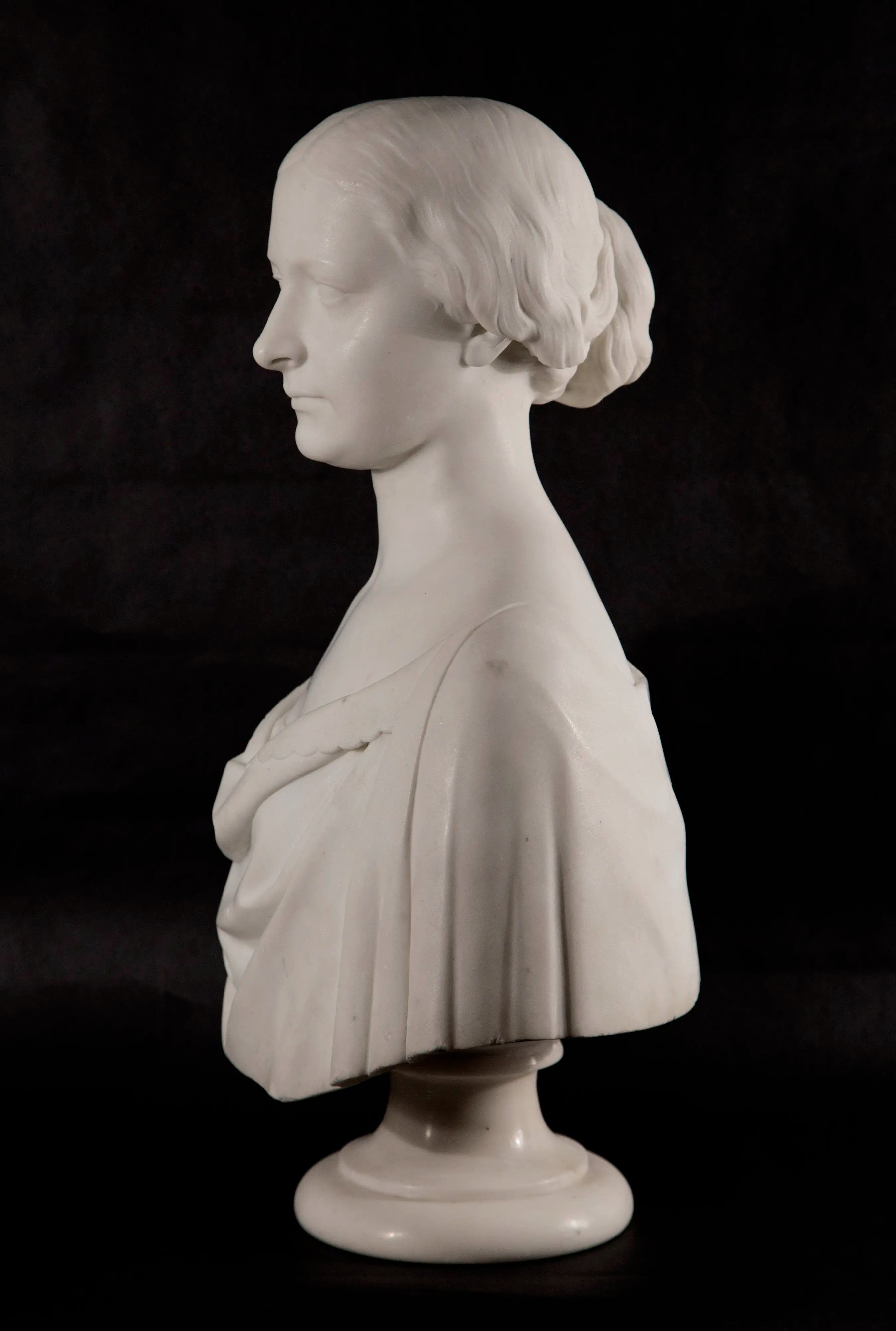 15983, Erastus Dow Palmer, Bust of Elizabeth S. Plumb, 1851