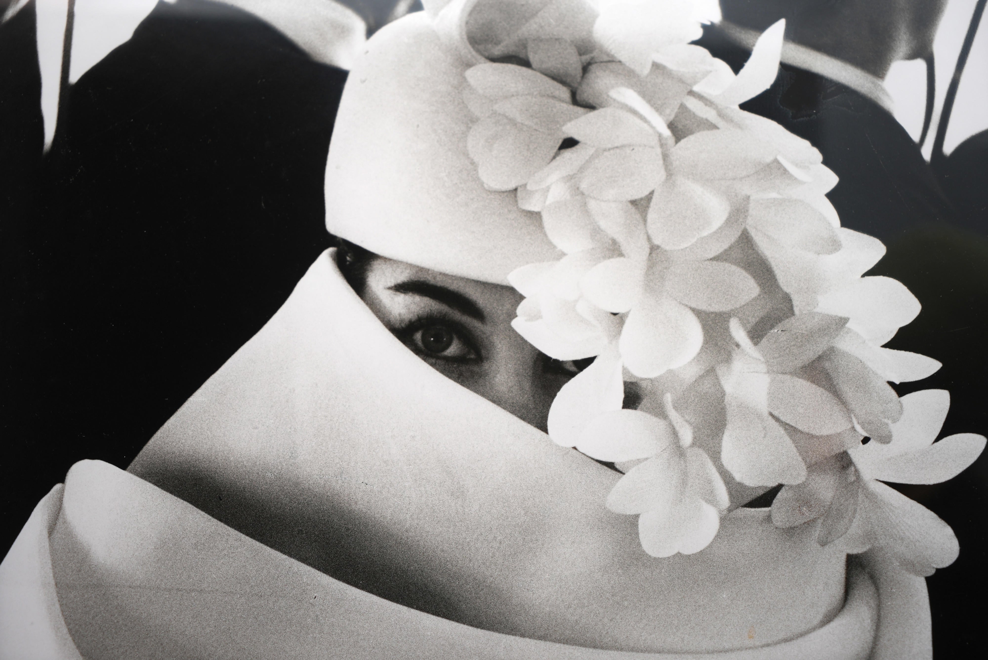 18797, Frank Horvat, Givenchy Hat A, Paris, 1957, 1995