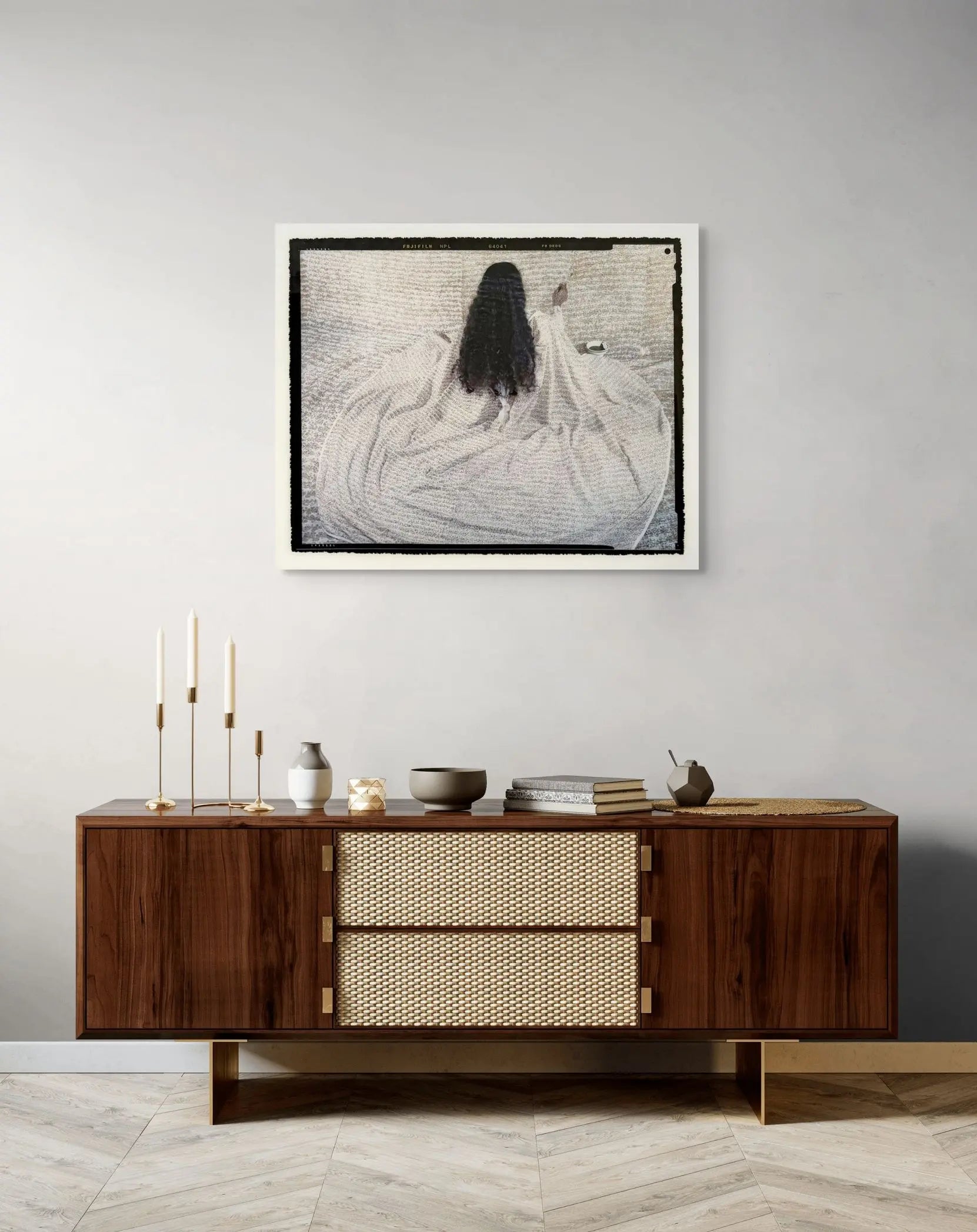 18863, Lalla Essaydi, Converging Territories #43, 2004